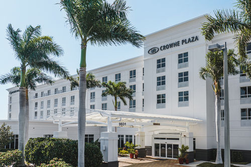 Fort Myers Hotels  Holiday Inn Ft  Myers Arpt-Town Center Hotel Fort